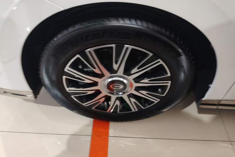 Used GAC Trumpchi E9 2023 E9 MAX Left Front Wheel Hub