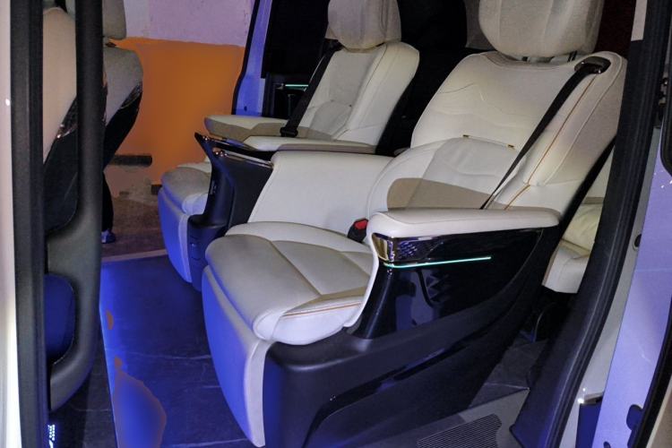 Used GAC Trumpchi E9 2023 E9 Master Model Left Rear Seat