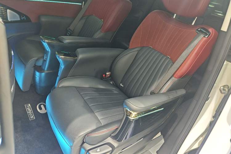 Used GAC Trumpchi E9 2023 E9 PRO Left Rear Seat