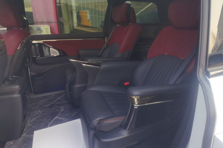 Used GAC Trumpchi E9 2023 E9 Master Model Left Rear Seat