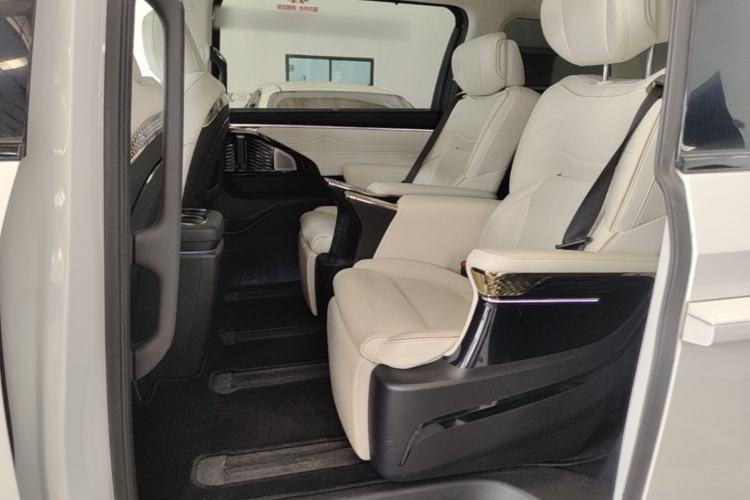 Used GAC Trumpchi E9 2023 E9 Master Model Left Rear Seat