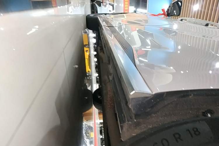 Used GAC Trumpchi E9 2023 E9 Championship Edition Left Side Sill