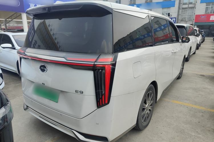 Used GAC Trumpchi E9 2023 E9 MAX Rear Right 45 Deg