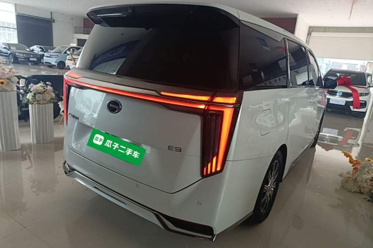 Used GAC Trumpchi E9 2023 E9 MAX Rear Right 45 Deg