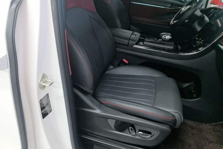 Used GAC Trumpchi E9 2023 E9 Master Model Right Front Seat