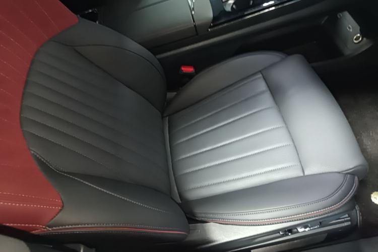 Used GAC Trumpchi E9 2023 E9 Championship Edition Right Front Seat