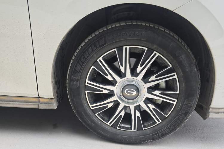 Used GAC Trumpchi E9 2023 E9 MAX Right Front Wheel Hub