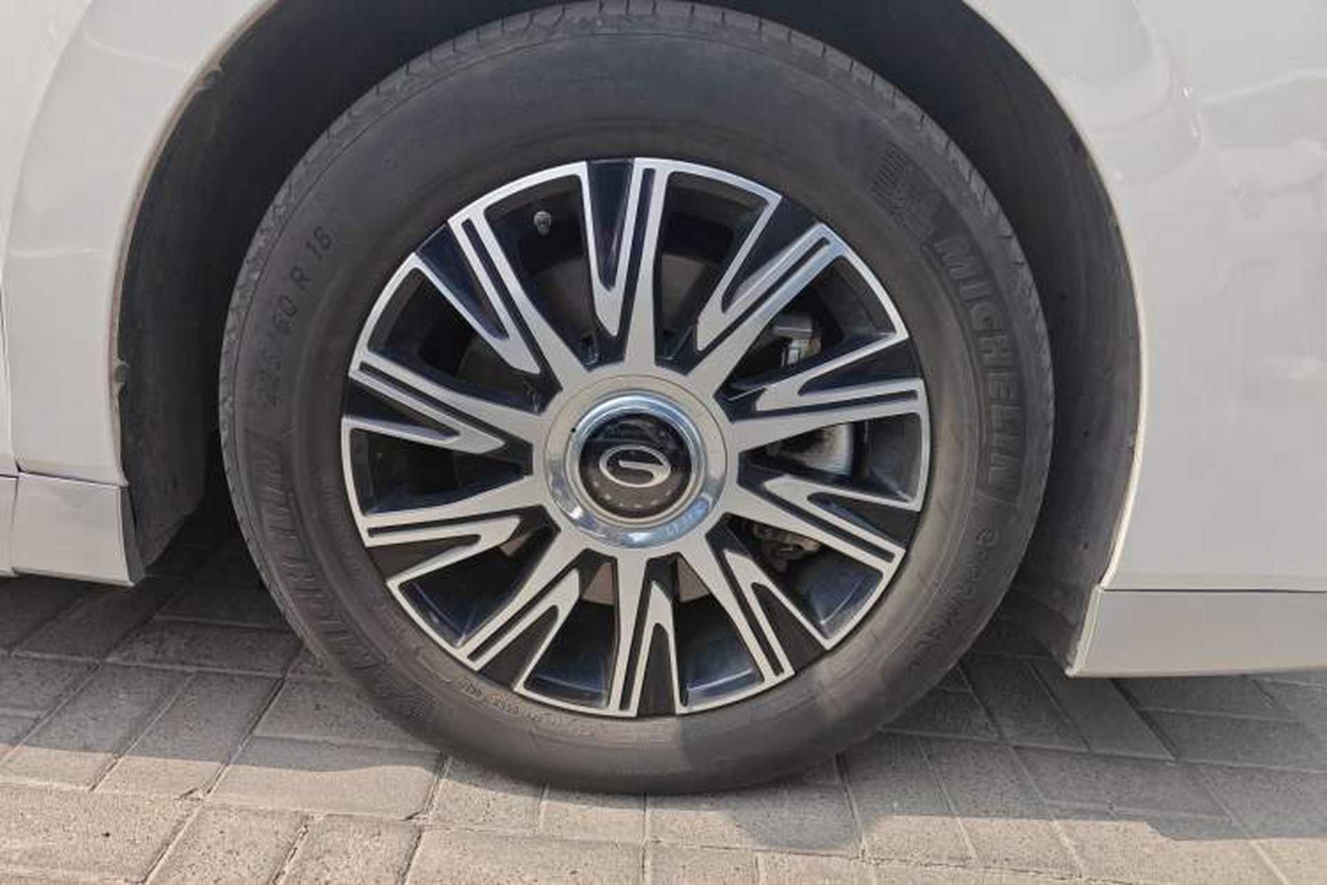 Used GAC Trumpchi E9 2023 E9 Master Model Right Front Wheel Hub