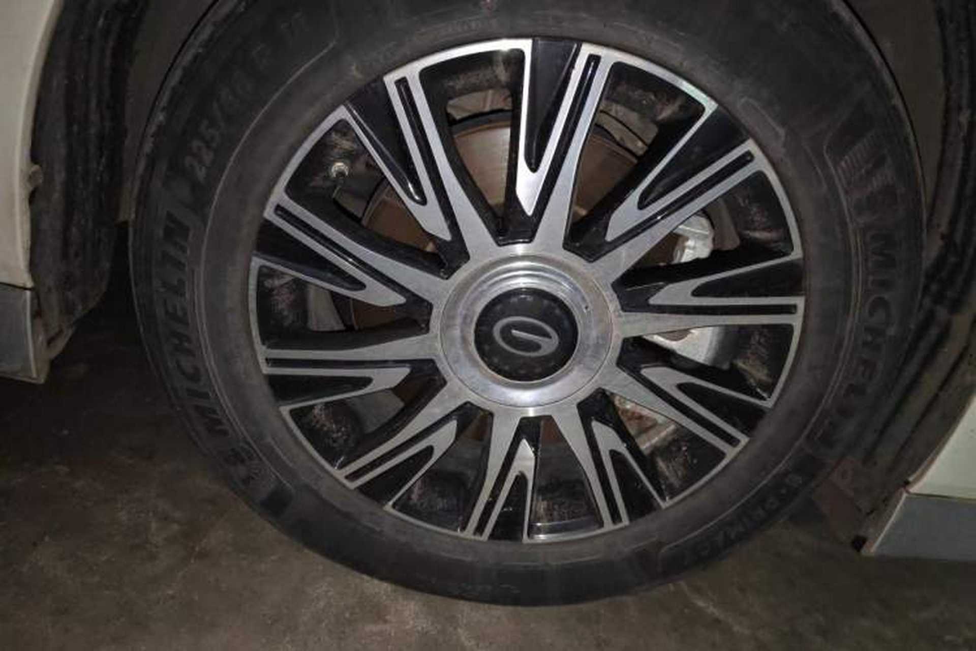 Used GAC Trumpchi E9 2023 E9 Championship Edition Right Front Wheel Hub