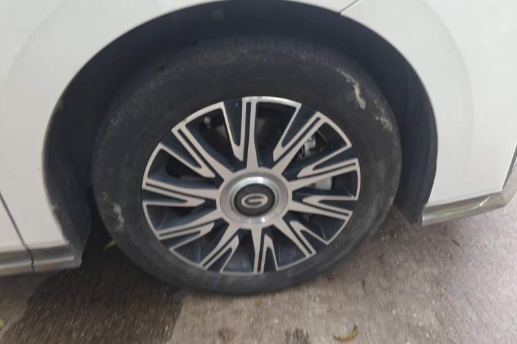 Used GAC Trumpchi E9 2023 E9 MAX Right Front Wheel Hub