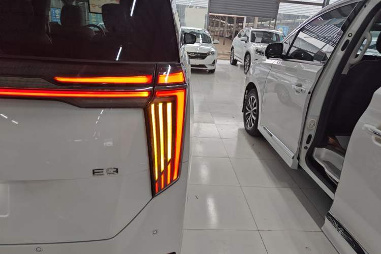 Used GAC Trumpchi E9 2023 E9 MAX Right Rear Taillight