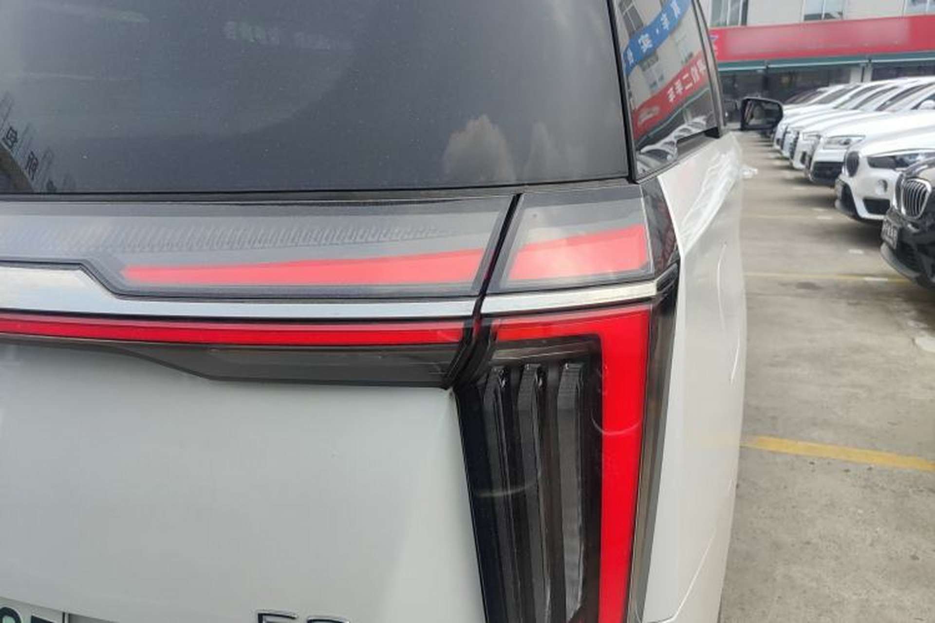 Used GAC Trumpchi E9 2023 E9 MAX Right Rear Taillight