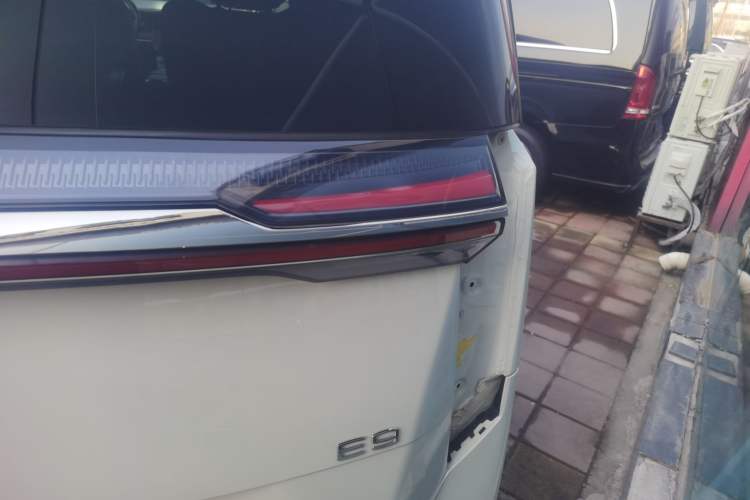 Used GAC Trumpchi E9 2023 E9 Master Model Right Rear Taillight