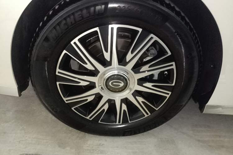 Used GAC Trumpchi E9 2023 E9 Championship Edition Right Rear Wheel Hub
