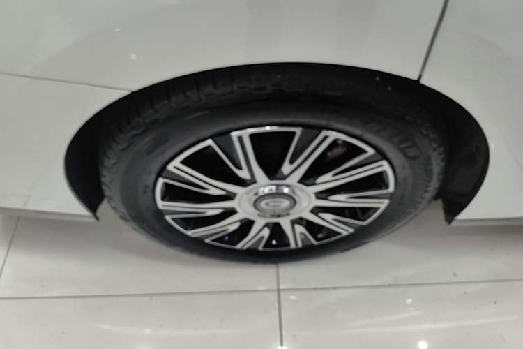 Used GAC Trumpchi E9 2023 E9 MAX Right Rear Wheel Hub