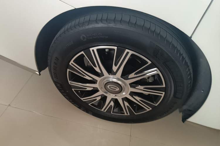 Used GAC Trumpchi E9 2023 E9 MAX Right Rear Wheel Hub