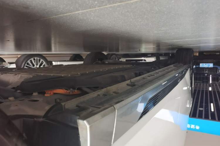 Used GAC Trumpchi E9 2023 E9 Master Model Right Side Sill
