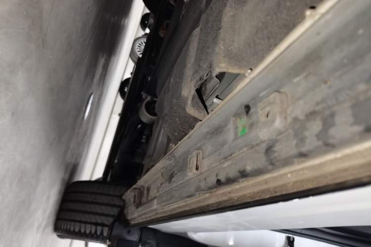 Used GAC Trumpchi E9 2023 E9 Master Model Right Side Sill