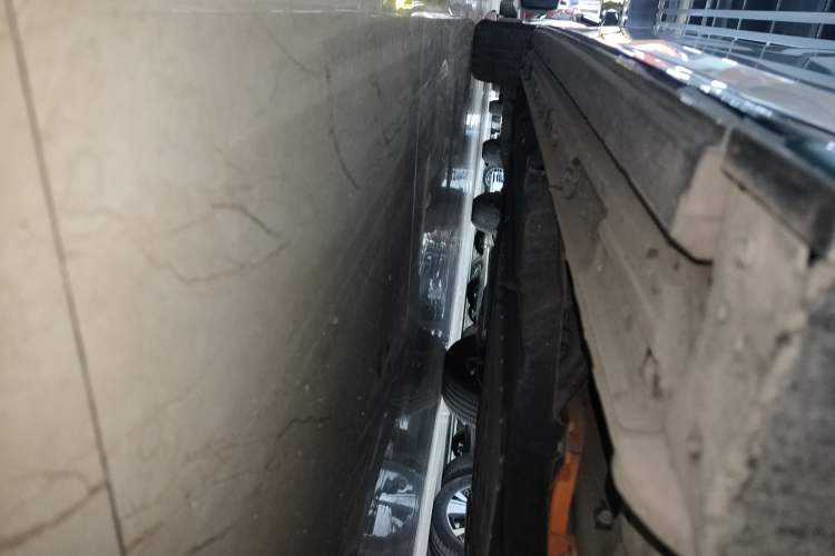 Used GAC Trumpchi E9 2023 E9 MAX Right Side Sill