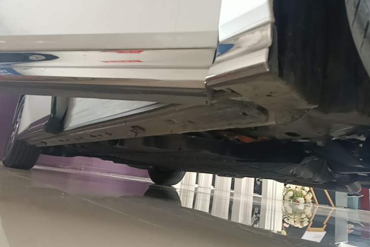 Used GAC Trumpchi E9 2023 E9 MAX Right Side Sill