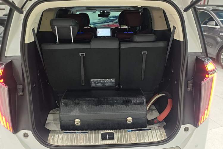 Used GAC Trumpchi E9 2023 E9 PRO Trunk