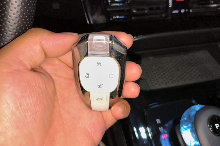 Used GAC Trumpchi E9 2023 E9 Master Model Vehicle Key