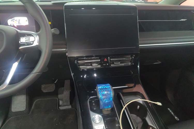 Used GAC Trumpchi E9 2024 E9 State Guest Custom Edition Audio And AC Panel