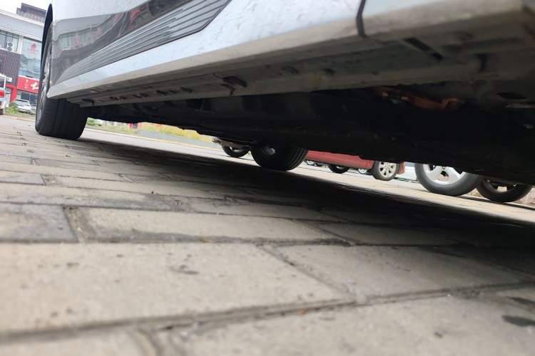 Used GAC Trumpchi E9 2024 E9 Deluxe Edition Chassis Front Right