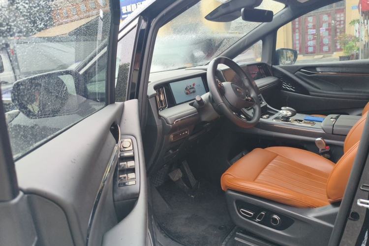 Used GAC Trumpchi E9 2024 E9 Deluxe Edition Driver Seat