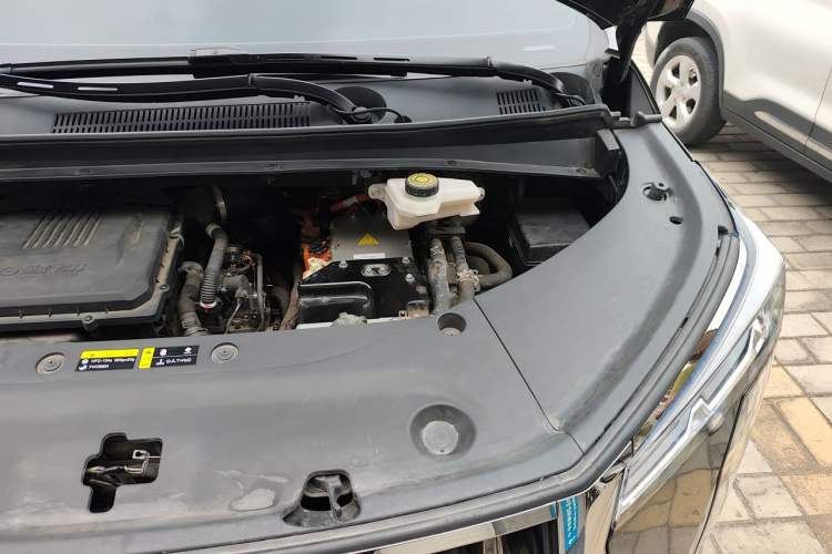 Used GAC Trumpchi E9 2024 E9 Deluxe Edition Engine Bay Left
