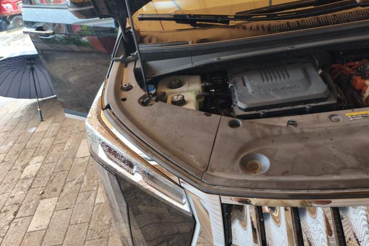 Used GAC Trumpchi E9 2024 E9 Deluxe Edition Engine Bay Right