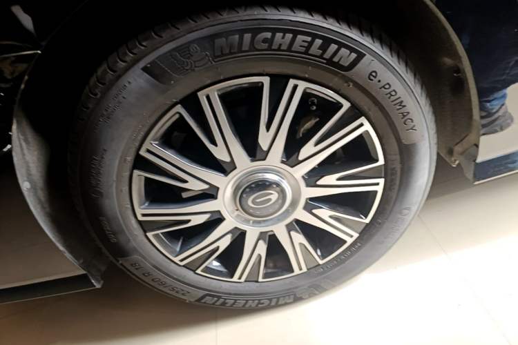 Used GAC Trumpchi E9 2024 E9 Deluxe Edition Exterior 5