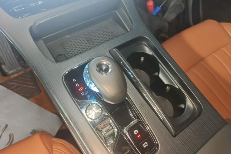 Used GAC Trumpchi E9 2024 E9 New Year Edition Gear Lever