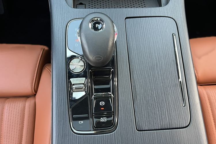 Used GAC Trumpchi E9 2024 E9 Champion Edition Gear Lever