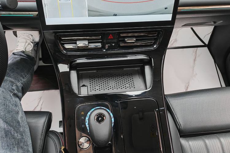 Used GAC Trumpchi E9 2024 E9 Champion Edition Gear Lever
