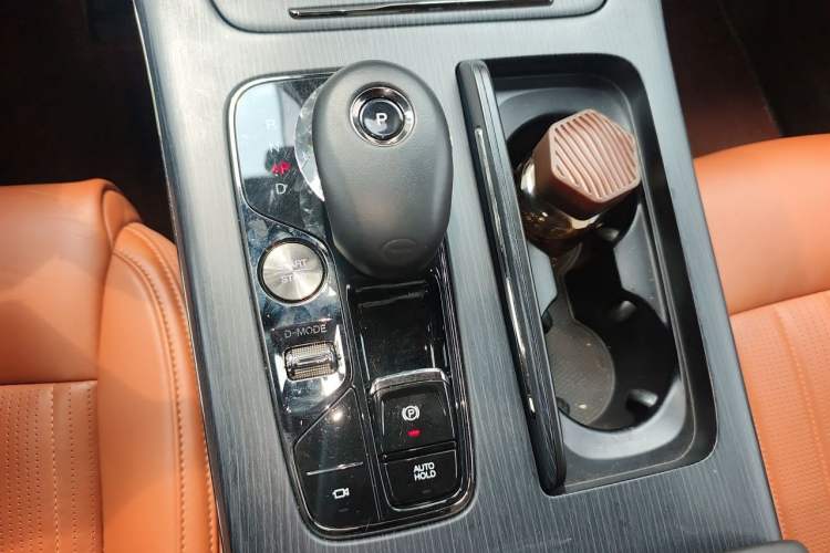 Used GAC Trumpchi E9 2024 E9 Deluxe Edition Gear Lever