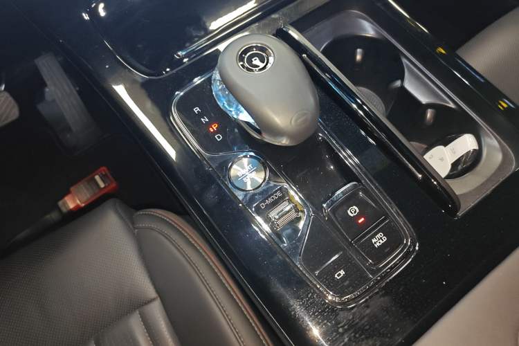 Used GAC Trumpchi E9 2024 E9 Tech Care Edition Interior 1