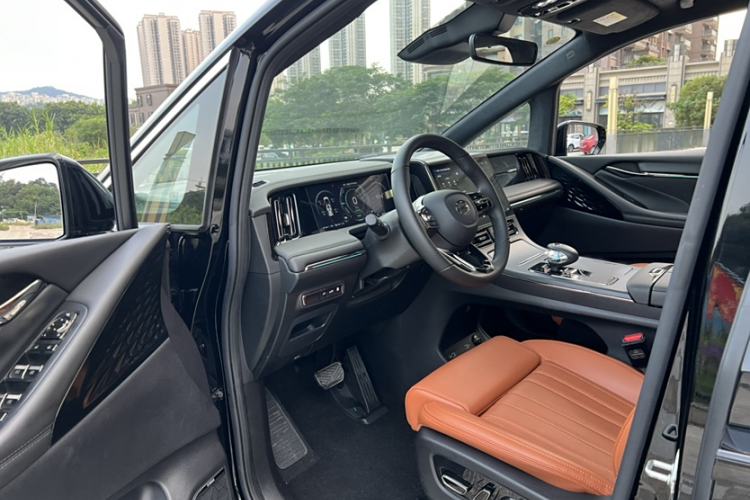 Used GAC Trumpchi E9 2024 E9 Champion Edition Interior 3