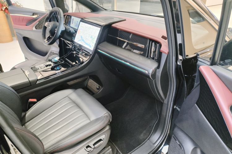 Used GAC Trumpchi E9 2024 E9 Tech Care Edition Interior 5