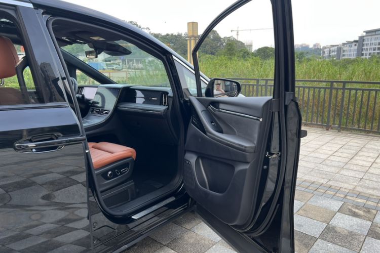 Used GAC Trumpchi E9 2024 E9 Champion Edition Interior 9