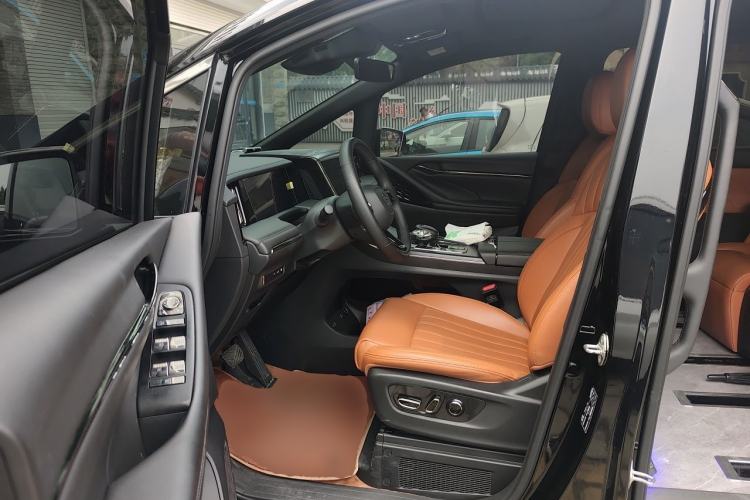 Used GAC Trumpchi E9 2024 E9 Deluxe Edition Left Front Seat
