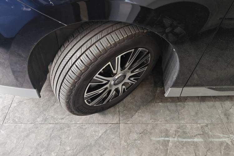 Used GAC Trumpchi E9 2024 E9 New Year Edition Left Front Wheel Hub
