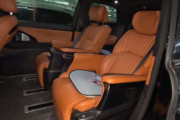 Used GAC Trumpchi E9 2024 E9 Deluxe Edition Left Rear Seat