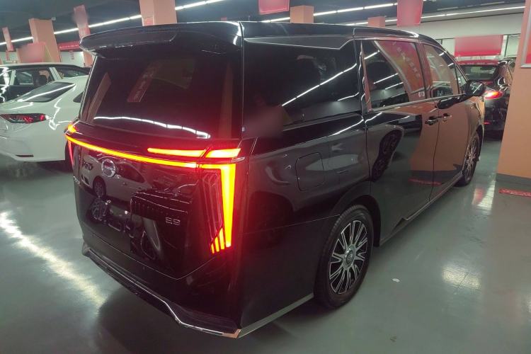 Used GAC Trumpchi E9 2024 E9 State Guest Custom Edition Rear Right 45 Deg