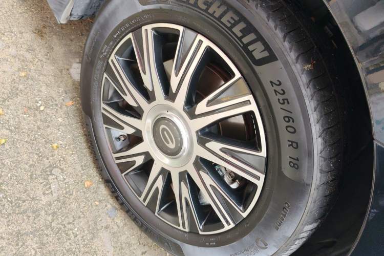 Used GAC Trumpchi E9 2024 E9 Champion Edition Right Front Wheel Hub