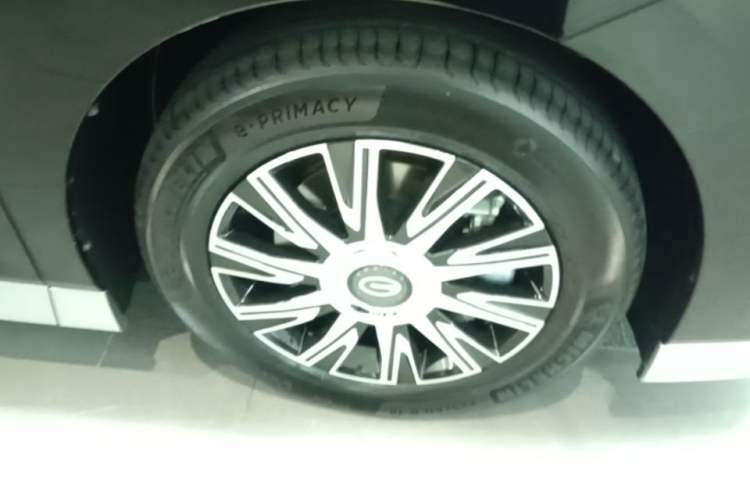 Used GAC Trumpchi E9 2024 E9 Champion Edition Right Front Wheel Hub