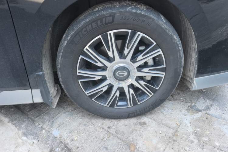 Used GAC Trumpchi E9 2024 E9 Deluxe Edition Right Front Wheel Hub