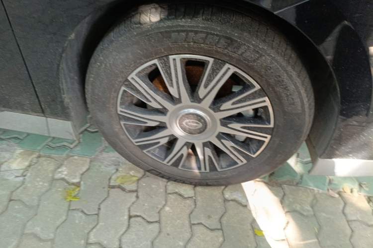 Used GAC Trumpchi E9 2024 E9 Champion Edition Right Front Wheel Hub