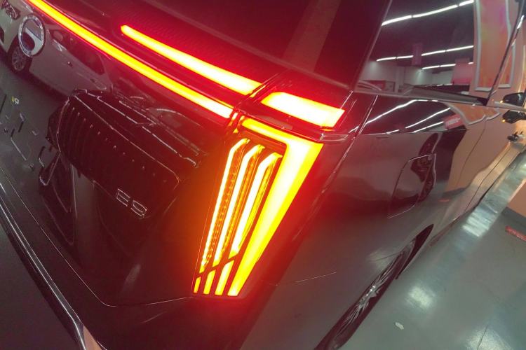 Used GAC Trumpchi E9 2024 E9 State Guest Custom Edition Right Rear Taillight