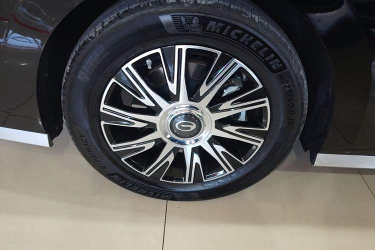 Used GAC Trumpchi E9 2024 E9 Champion Edition Right Rear Wheel Hub
